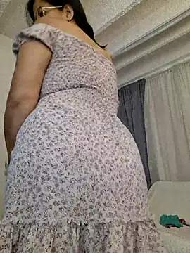 Snapshot of christy_ant chatting on May 8, 2026, 8:25 pm christy ant online show from May 8, 2026, 8:25 pm