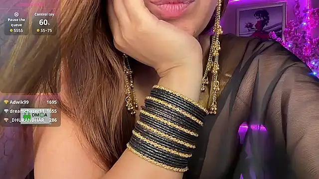 DimondGirl  online show from June 8, 2026, 1:28 am