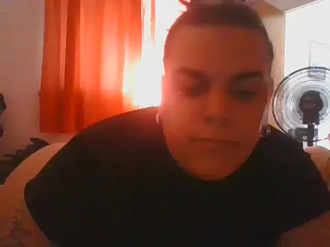 Snapshot of MissAlaskaBoo chatting on December 17, 2025, 1:17 pm MissAlaskaBoo online show from December 17, 2025, 1:17 pm