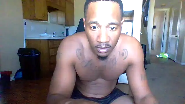 Snapshot of KingDes55 chatting on July 25, 2026, 9:56 pm KingDes55 online show from July 25, 2026, 9:56 pm