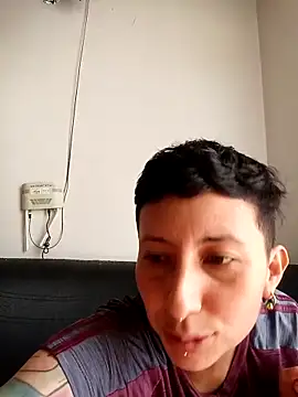 Mei and Gaby online show from March 10, 2026, 4:34 pm