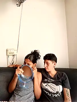 Mei and Gaby online show from March 12, 2026, 4:02 pm