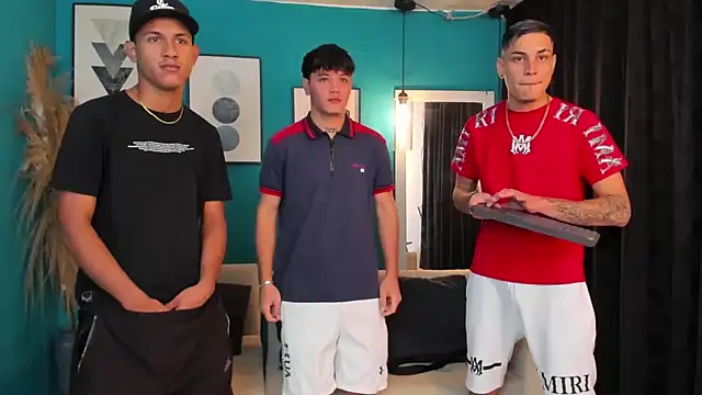 Oficial KingOfHeavens online show from January 15, 2026, 8:34 pm