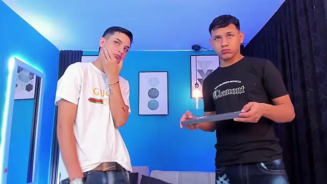 Oficial KingOfHeavens online show from March 30, 2026, 7:37 pm