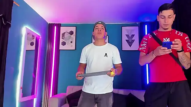 Oficial KingOfHeavens online show from April 6, 2026, 7:59 pm