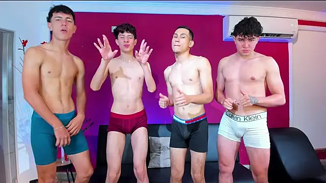 Sexiest BoysW online show from April 10, 2026, 8:35 pm