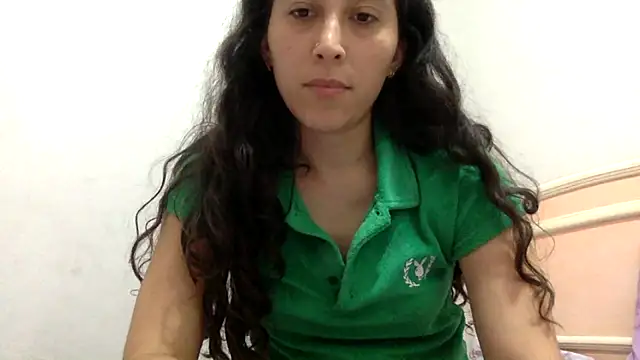 Snapshot of LatinDoll8 chatting on June 12, 2026, 12:20 am LatinDoll8 online show from June 12, 2026, 12:20 am