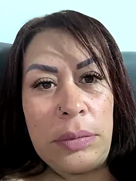 Snapshot of Natymendoza998 chatting on March 15, 2026, 1:22 am Natymendoza998 online show from March 15, 2026, 1:22 am