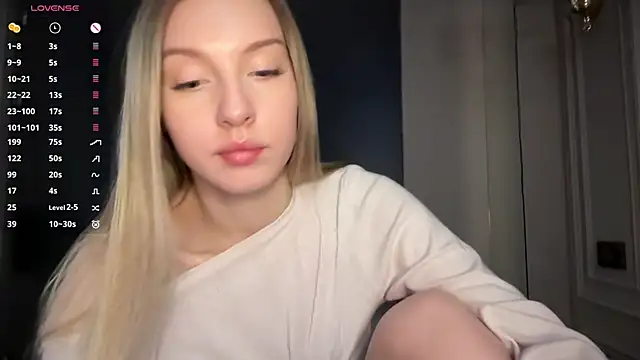 Snapshot of blondinkaa chatting on March 30, 2026, 6:09 pm blondinkaa online show from March 30, 2026, 6:09 pm