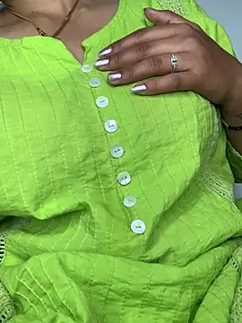 Snapshot of missmisha01 chatting on January 11, 2026, 6:51 am missmisha01 online show from January 11, 2026, 6:51 am