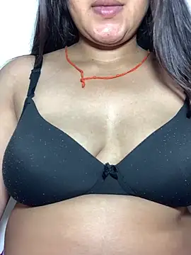 missmisha01 online show from April 22, 2026, 3:13 pm