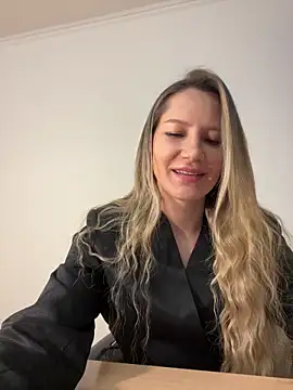 1Moonlight1 online show from April 7, 2026, 6:08 pm