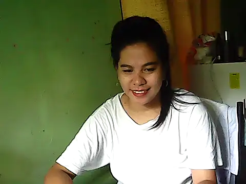 Snapshot of annawet chatting on July 1, 2026, 5:31 am annawet online show from July 1, 2026, 5:31 am