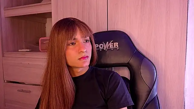 Snapshot of tiffanyy_777 chatting on May 14, 2026, 4:30 am tiffanyy 777 online show from May 14, 2026, 4:30 am