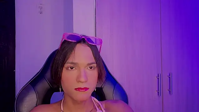Snapshot of tiffanyy_777 chatting on July 2, 2026, 3:23 am tiffanyy 777 online show from July 2, 2026, 3:23 am