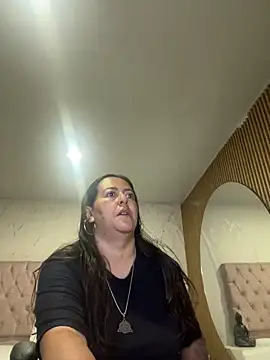 evelyn harpeery online show from June 19, 2026, 10:52 am