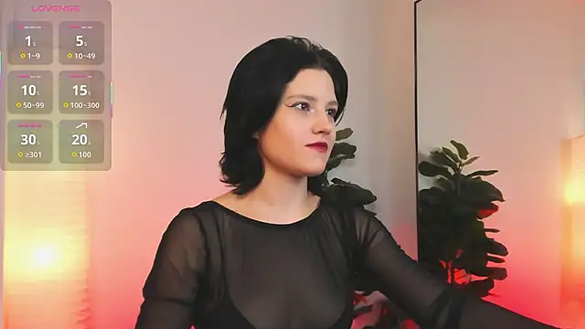 RowenMoon online show from March 6, 2026, 9:22 pm