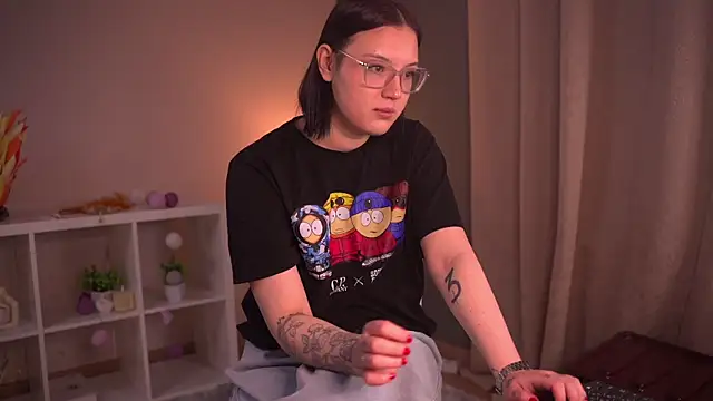 Snapshot of DeloresRamos chatting on December 18, 2025, 5:35 am DeloresRamos online show from December 18, 2025, 5:35 am