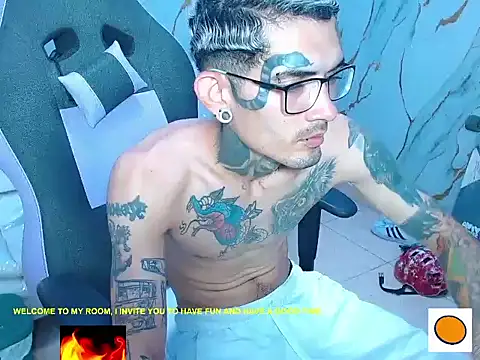 Boy tatto77 online show from February 17, 2026, 5:52 pm