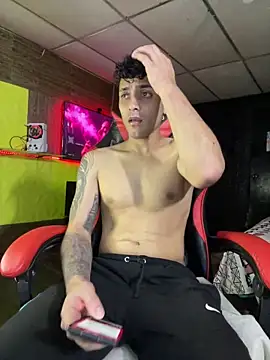 Snapshot of JustynAle2025 chatting on January 17, 2026, 10:57 pm JustynAle2025 online show from January 17, 2026, 10:57 pm