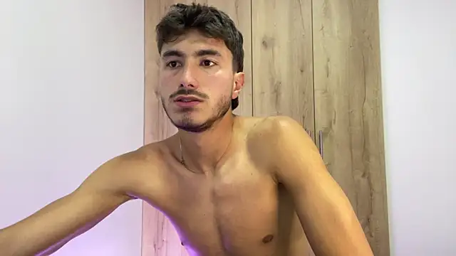 LIAM COLT online show from December 23, 2025, 12:30 am