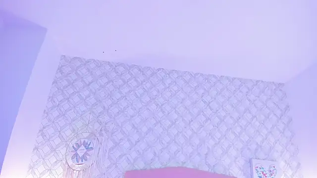 amber  ferrera online show from March 1, 2026, 7:38 pm