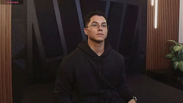 Noah Clarkk online show from February 17, 2026, 5:26 am