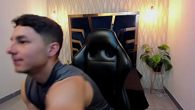 Noah Clarkk online show from April 29, 2026, 3:27 pm