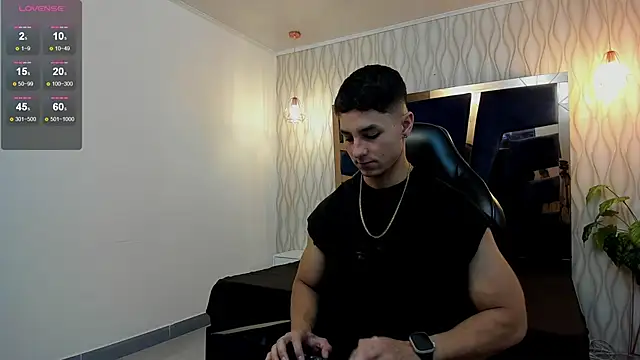 Noah Clarkk online show from May 2, 2026, 5:18 pm