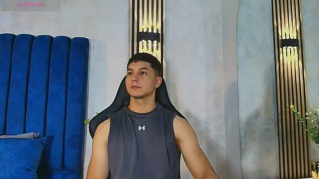 Noah Clarkk online show from May 28, 2026, 5:32 pm