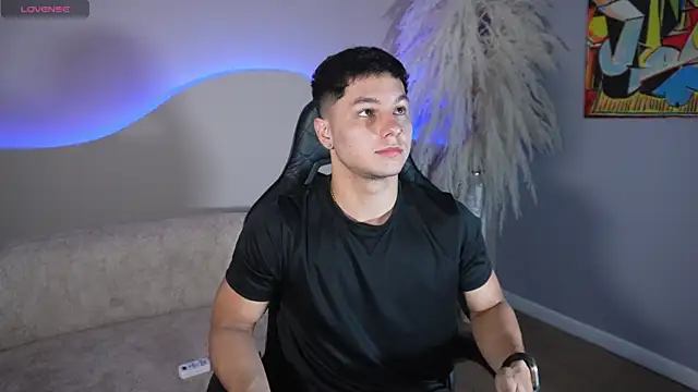Noah Clarkk online show from July 8, 2026, 5:39 pm