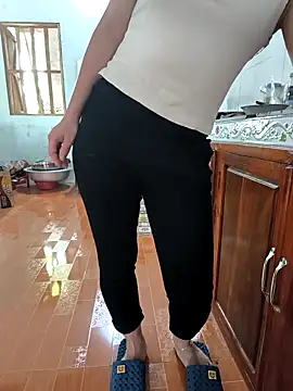 Sweet-Berryy online show from April 25, 2026, 3:31 am