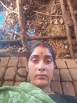 Snapshot of Pinki_rani chatting on April 21, 2026, 5:36 am Pinki rani online show from April 21, 2026, 5:36 am