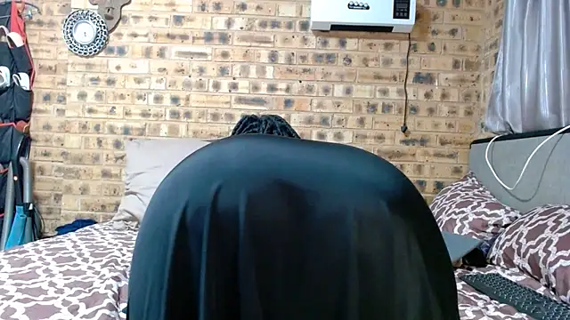 AFRICANBOOTYLICIOUS online show from June 16, 2026, 6:43 pm
