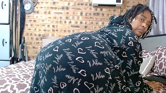 AFRICANBOOTYLICIOUS online show from July 31, 2026, 5:29 am