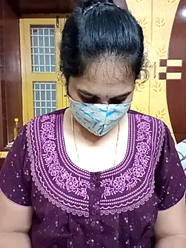 Snapshot of maduri__ chatting on December 18, 2025, 2:34 pm maduri online show from December 18, 2025, 2:34 pm