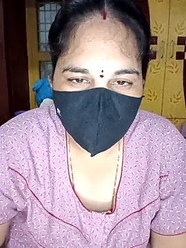 maduri   online show from February 23, 2026, 5:21 pm