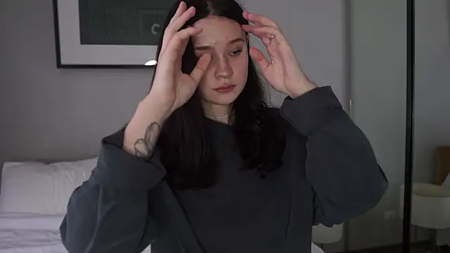 bonjour nihao hello online show from March 9, 2026, 4:05 am