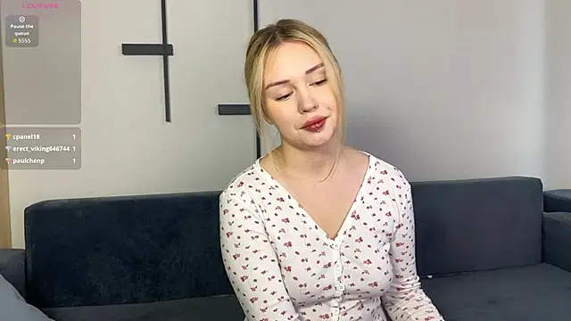 StellaSweetTrouble online show from February 22, 2026, 9:08 am