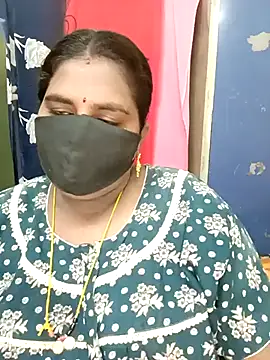 Snapshot of sirisha__9 chatting on June 15, 2026, 1:30 am sirisha 9 online show from June 15, 2026, 1:30 am