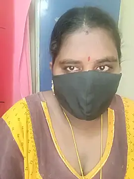 Snapshot of sirisha__9 chatting on June 17, 2026, 8:32 pm sirisha 9 online show from June 17, 2026, 8:32 pm