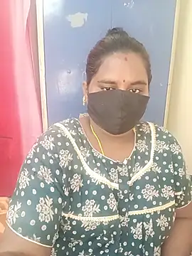 Snapshot of sirisha__9 chatting on July 6, 2026, 3:14 am sirisha 9 online show from July 6, 2026, 3:14 am