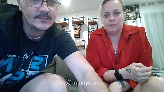 Miss-Chupagirly online show from February 9, 2026, 8:02 pm