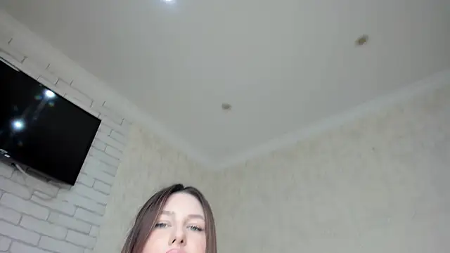 bella  angels online show from March 4, 2026, 4:40 am