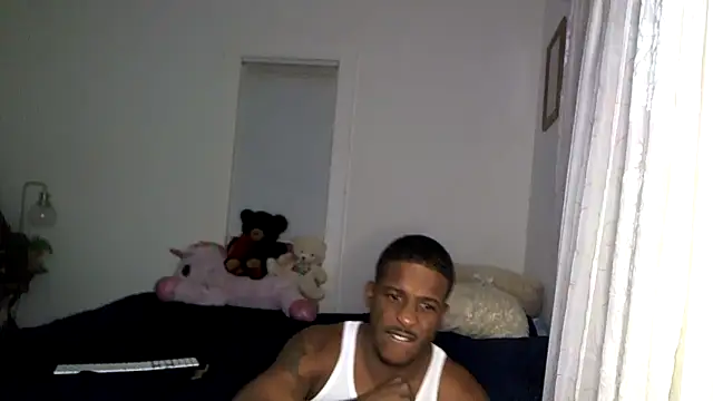 Snapshot of beybeyjackson chatting on December 19, 2025, 6:31 am beybeyjackson online show from December 19, 2025, 6:31 am