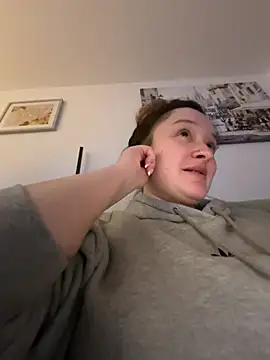 LilyLuck  online show from March 13, 2026, 6:14 pm