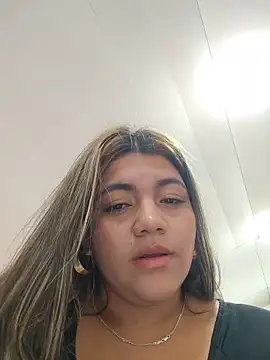 Snapshot of Ivy_enjoy chatting on May 25, 2026, 5:52 pm Ivy enjoy online show from May 25, 2026, 5:52 pm