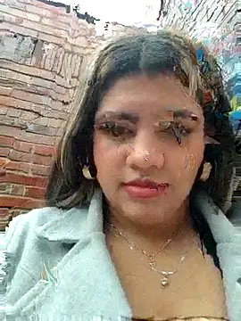 Snapshot of Ivy_enjoy chatting on June 24, 2026, 5:34 pm Ivy enjoy online show from June 24, 2026, 5:34 pm