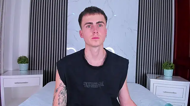 SpaceBoy1 online show from March 13, 2026, 9:43 pm