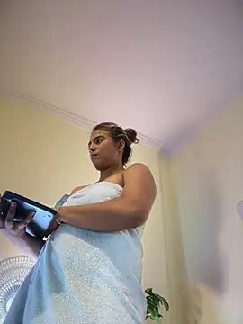 MiaSizzle online show from March 8, 2026, 2:04 am